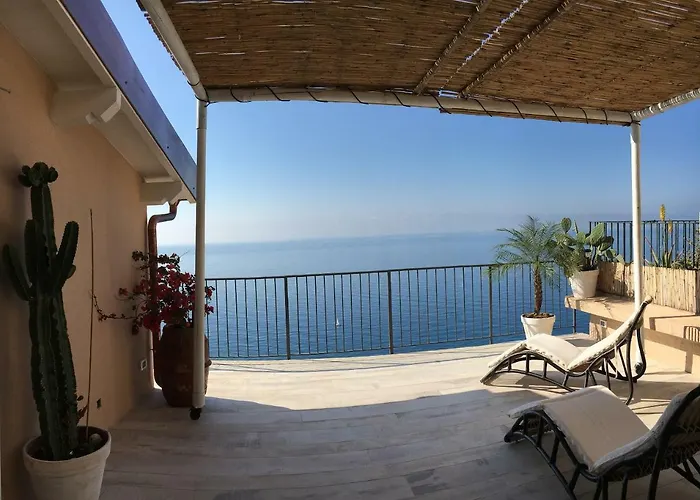 House In Grimaldi. Spectacular View Over The French Riviera! * 그리말디