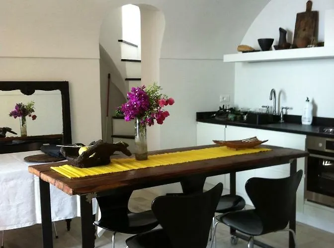 House In Grimaldi. Spectacular View Over The French Riviera! Grimaldi (Liguria)